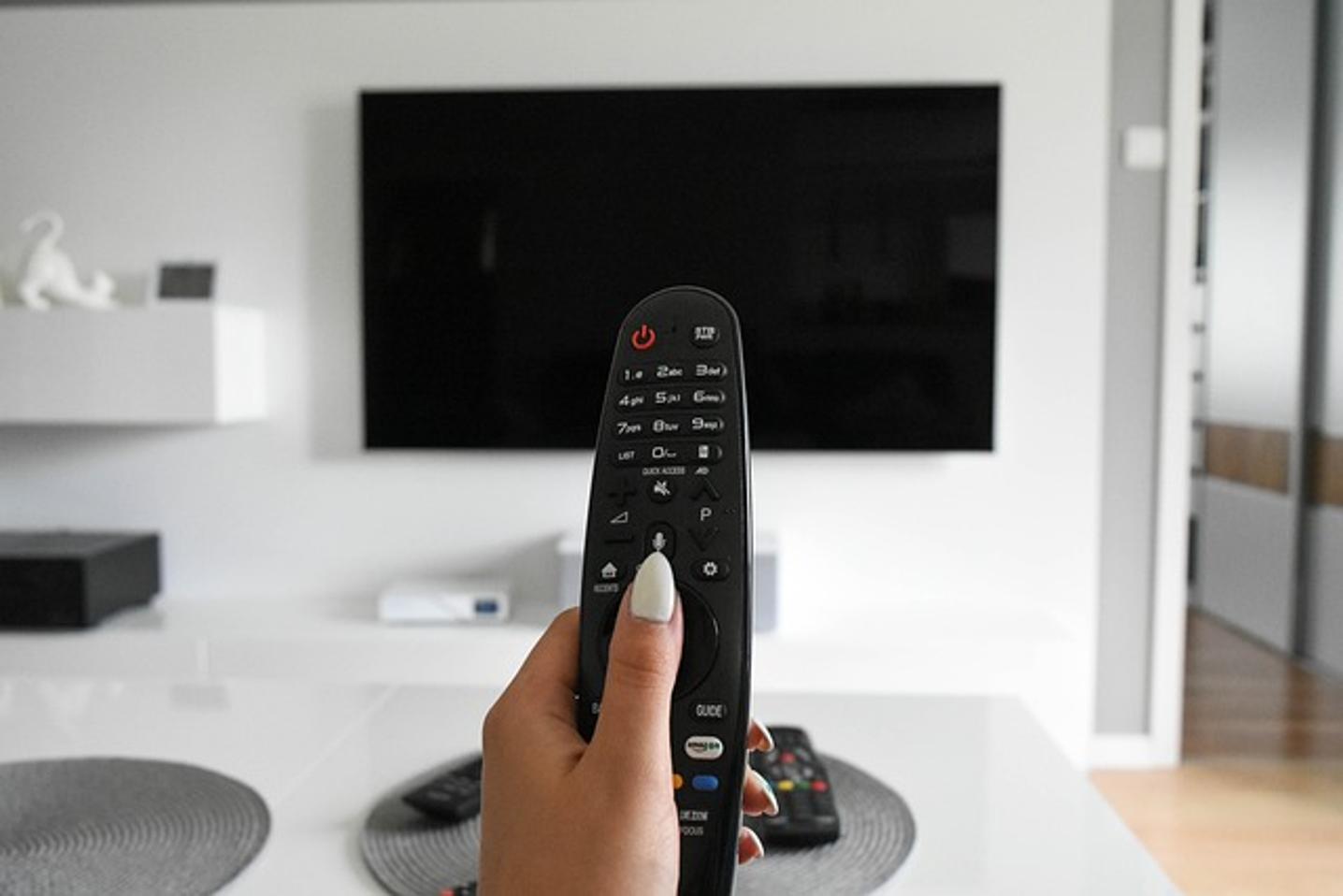 cómo limpiar el monitor de la televisión